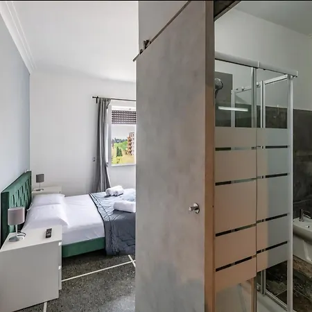 Alloggio in famiglia Panoramica Policlinico Tiburtina Con Bagno Privato Interno *
